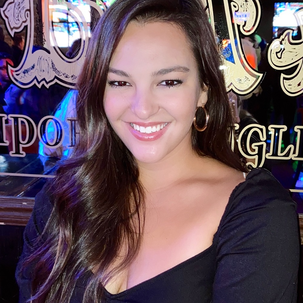 Meet your Posher, Madeline